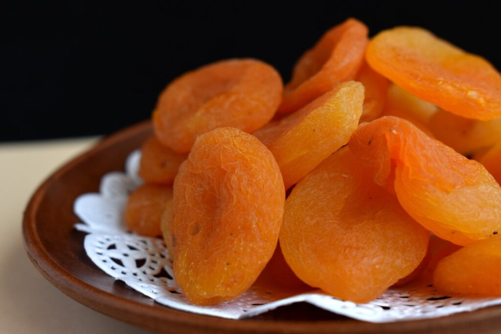 dry apricots