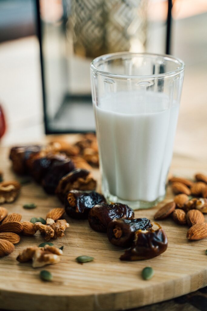 date benefits for hair with addition to some dry fruits are incredible