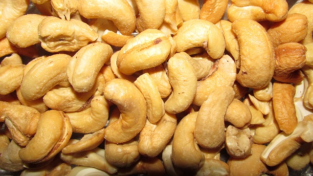 cashews